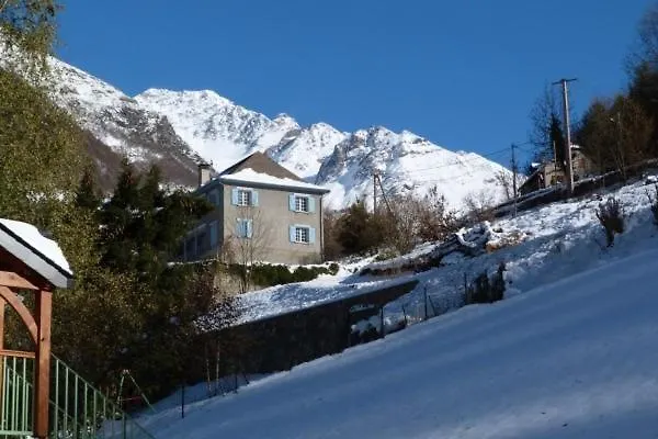 Agreable Appartement Au 1Er Etage Avec Terrasse, Pour 4 Personnes Gèdre Apartamento